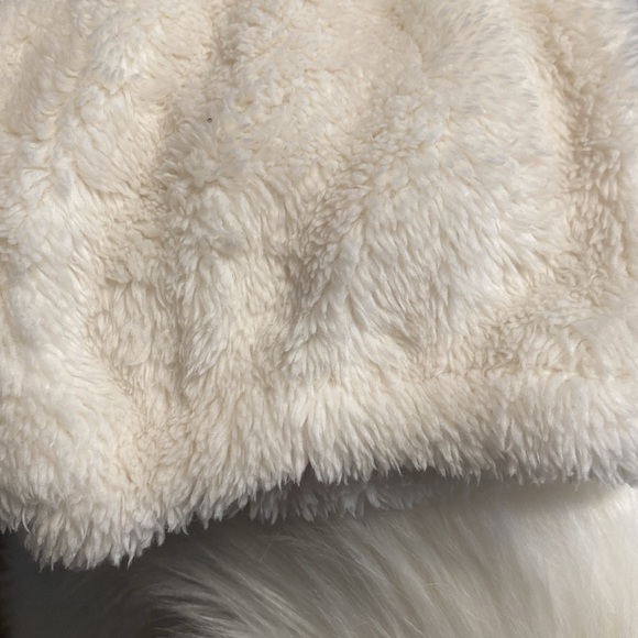 (SOLD) OFFLINE AERIE XL Offwhite sherpa zipper pocket cozy warm jogger pants - Picture 7 of 9